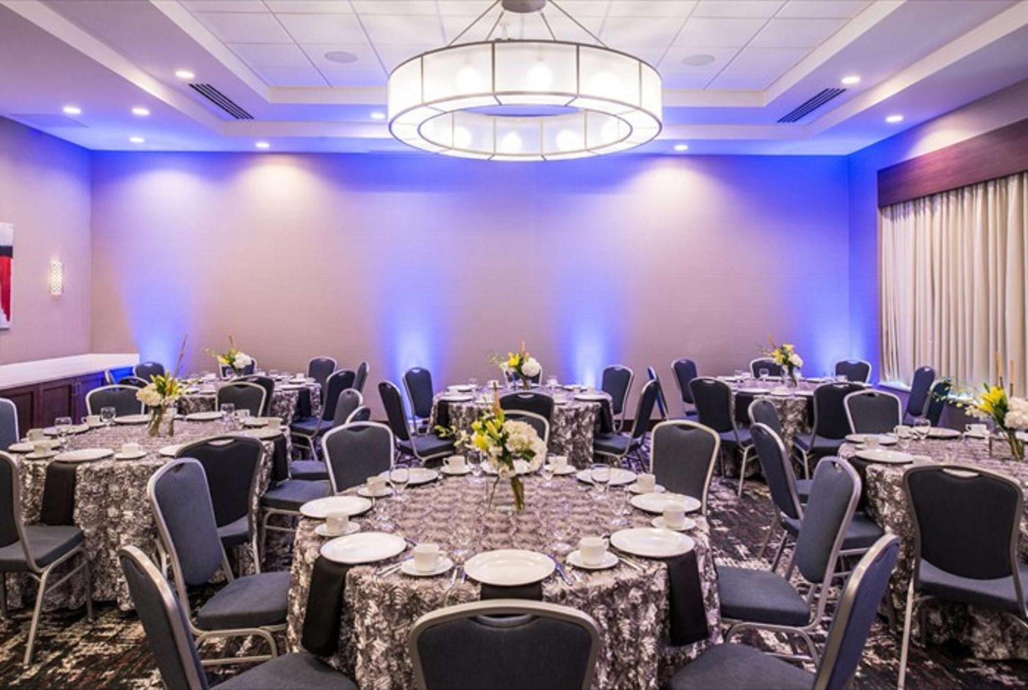 Hilton Garden Inn Little Rock Downtown Εξωτερικό φωτογραφία